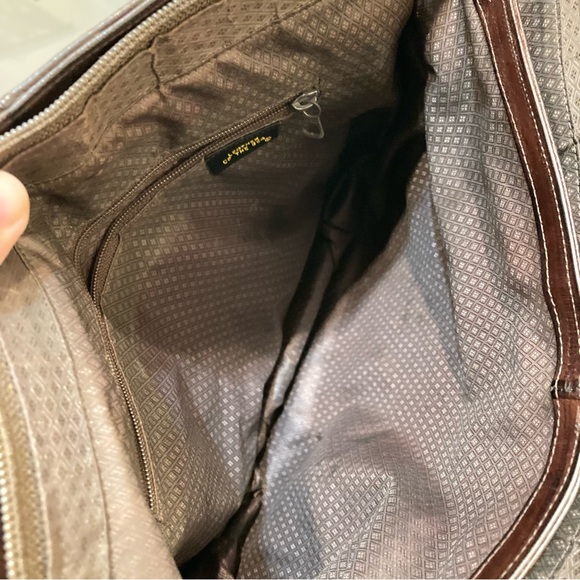 Leather of the Sea Eel-skin Shoulder Bag - Picture 6 of 10